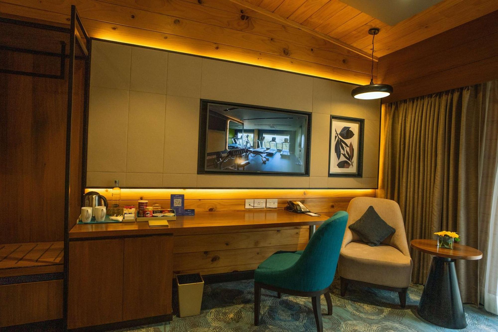 Radisson Blu Resort Dharamshala Exteriör bild